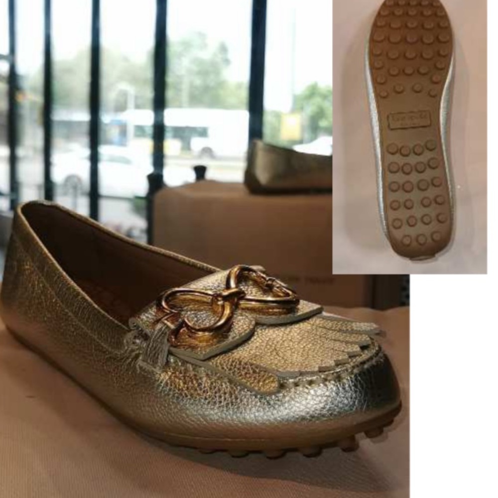 ❤️TRULY BEAUTIFUL BRAND NEW GOLD ❤️KATE SPADE❤️DRIVING SHOES IN SIZE 9❤️